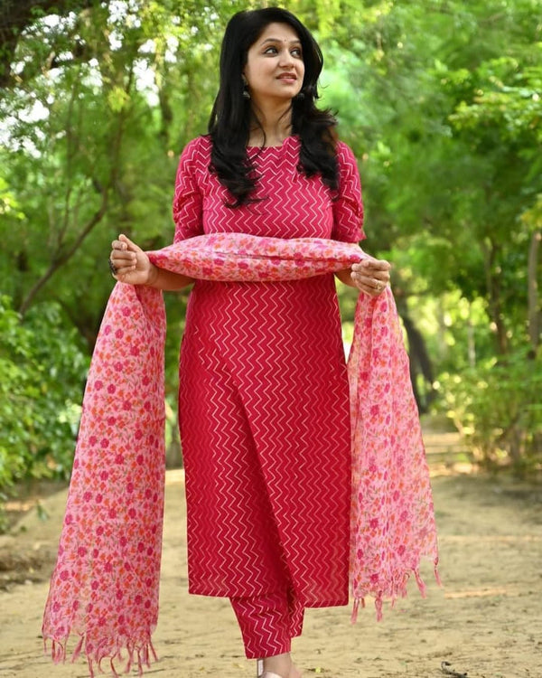 Pink Zig Zag Printed Kurti, Pant and Dupatta IP2432 - 3 Piece